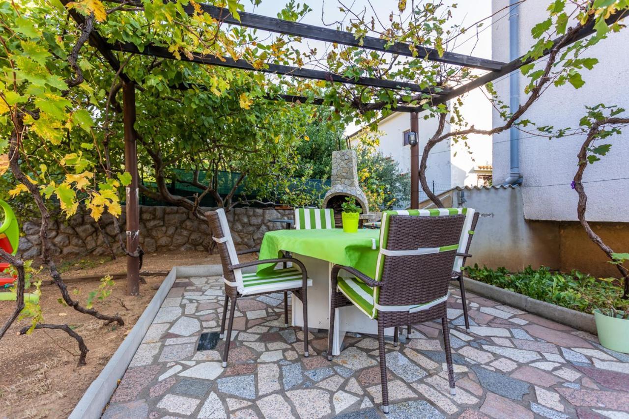Apartmani Velnic 2 Baska  Exterior photo